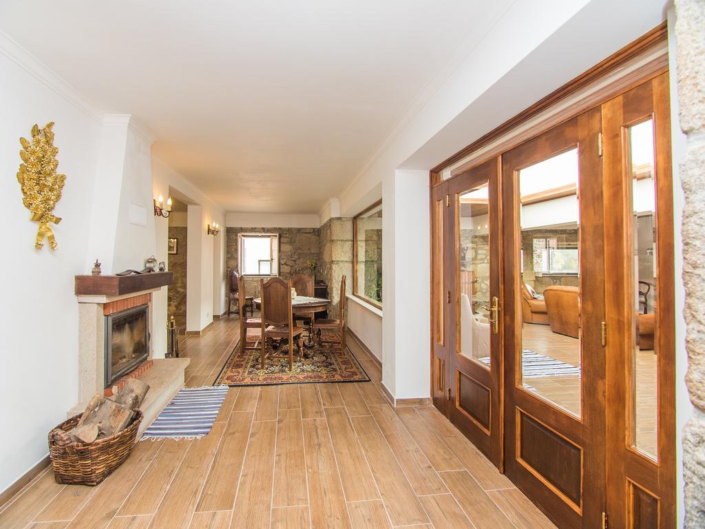 Готель Quinta Dos Avos Віана-ду-Каштелу Екстер'єр фото